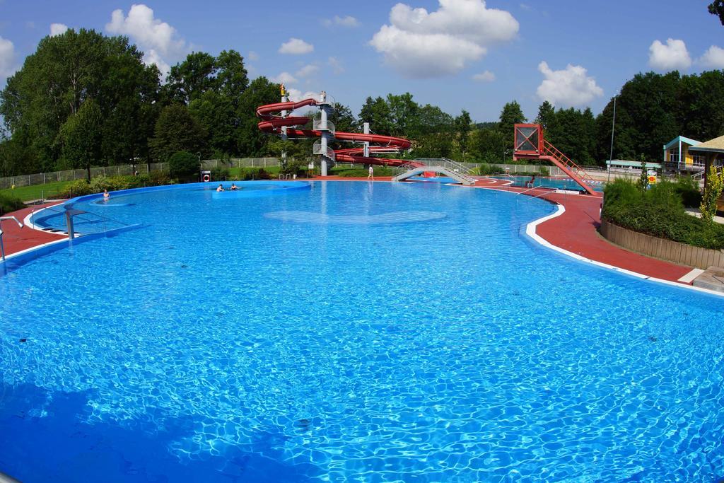 Waldhotel Bad Bibra Esterno foto
